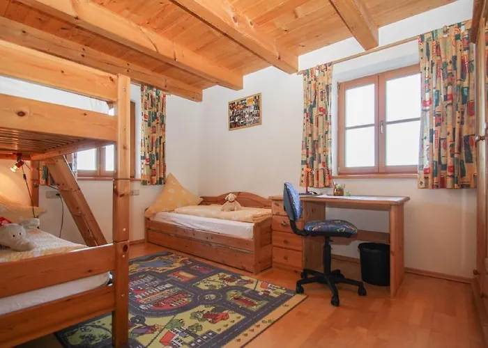 Апартаменты Holzleitnerhof Траунштайн